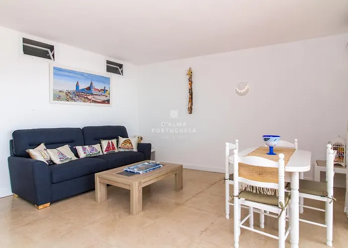 Aveiros Beach- D'alma Amado *