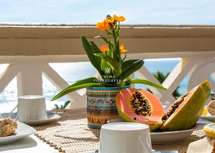 Aveiros Beach- D'alma Amado 公寓 *